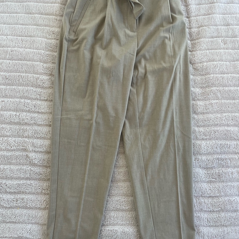 Women’s Tan Trousers